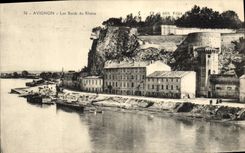 Bordes de Avignon de la POSTAL de la VENDIMIA del Rhone