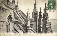 CPA Le Mont Saint Michel L'Escalier de Dentelle en Granit