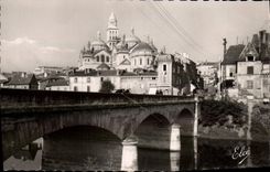 CPM Perigueux Le Pont Des Barris Et La Cathedrale St Front