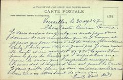 El castillo de la fachada de Versalles de la POSTAL de la VENDIMIA dimensiona el parque