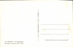 CPA Poitiers La Grand Goule Musee de l'hotel de ville Dragon