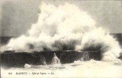 VINTAGE POSTCARD Biarritz Vaguenesses Effect