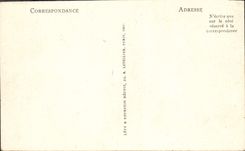 CPA Pierrefonds Le Chateau Vue Interieure de la Colonnade de la cour d'honneur