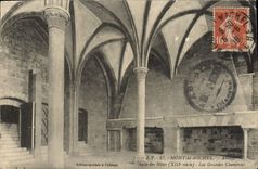 CPA Mont St Michel Salle des Hotes Les grandes cheminees