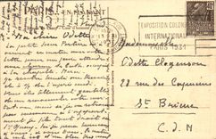 VINTAGE POSTCARD Paris Museum of Cluny Main courtyard