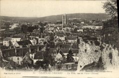 VINTAGE POSTCARD Thierry Castle the City seen of the Old Castle