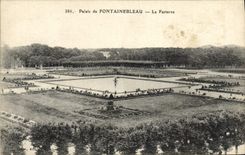 CPA Palais de Fontainebleau Le Parterre