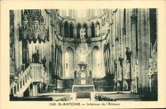 CPA St Antoine Interieur de l'Abbaye