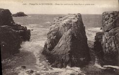 VINTAGE POSTCARD Presqu'île of Quiberon In the Corridors of Bara Port has Pleine Sea