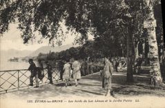 VINTAGE POSTCARD Evian les Bains edges of the lake Leman and the public garden
