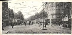 VINTAGE POSTCARD Toulouse the boulevard of Strasbourg Matabiau Crossroads