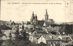 VINTAGE POSTCARD Evreux Panorama On the Cathedral and the lathe of the clock