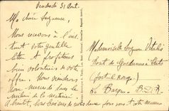 CPA Art Et Charite La Cour Du Cloitre St Jean De Garguier