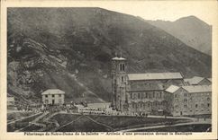 VINTAGE POSTCARD Pilgrimage of Notre Dame of Salette Arrived of a procession in front of the basilica