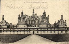 VINTAGE POSTCARD Castle of Chambord Southern Frontage