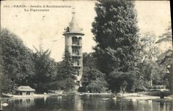 VINTAGE POSTCARD Paris Zoological gardens the pigeon one