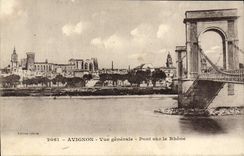 Puente de la opinión de Avignon de la POSTAL de la VENDIMIA en el Rhone