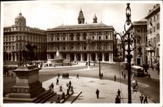 VINTAGE POSTCARD Genova Piazza De Ferrarl