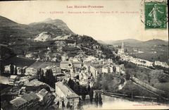 VINTAGE POSTCARD Heavy Basilica Martyrdom and Notre Dame Hospital Of the Pains