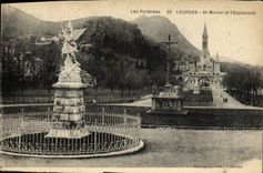 VINTAGE POSTCARD Heavy Saint Michel and the Esplanade