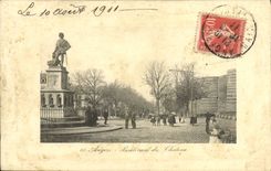VINTAGE POSTCARD Angers Boulevard of the castle