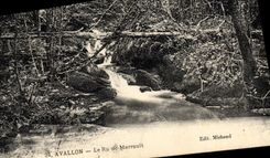 CPA Avallon Le Ru de Marrault