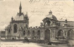 CPA Chateau de Chantilly L'Entree La Chapelle