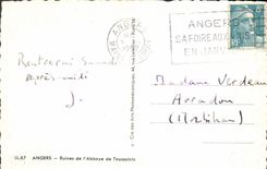 POSTAL MODERNA encoleriza las ruinas de la abadía de Toussaints