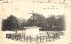 CPA Paris Statue de Jeanne D'Arc