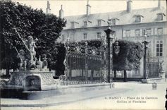 CPA Nancy Place de la Carriere Grilles et Fontaine