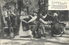 VINTAGE POSTCARD The bourree of Auvergne Folklore