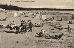VINTAGE POSTCARD Holy Georges de Didonne the Beach Asses