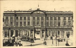 VINTAGE POSTCARD Bordeaux the Town hall Tram