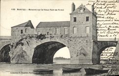 VINTAGE POSTCARD Nantes Houses On the Old Bridge De Pirmil