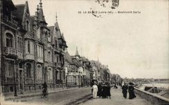 VINTAGE POSTCARD La Baule Darlu Boulevard