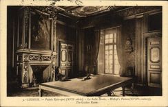 CPA Lisieux Palais Episcopal La Salle Doree