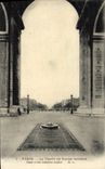 VINTAGE POSTCARD Paris falls It from the Unknown soldier