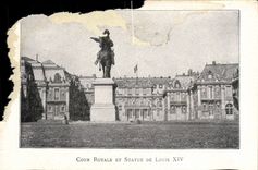 VINTAGE POSTCARD Royal Court And Statue Of Louis XIV Versailles