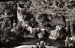 MODERN CARD By Traversing the Gorges of the Tarn Castelbouc seen of the road of the Falls