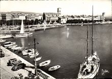 CPM Cote d'Azur La Ciotat generale Le Port Bateau