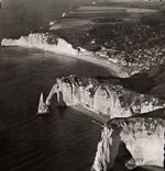 MODERN CARD In Normandy Etretat Seen air Gates and the Needle