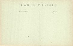 CPA Pensive Jeune Fille de L'Ile de Sein Folklore 