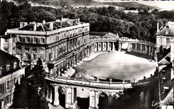 CPM Nancy Hemicycle de la Place Carriere