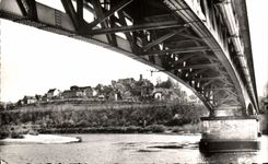 CPM Billy Vue Generale Le Pont Et Les Bords De l'Allier