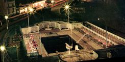 CPM Les Sables D'Olonne La Piscine Et Le Remblai La Nuit