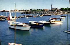 CPM Bassin d'Arcachon Le Port De Plaisance Bateaux