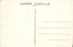 CPA Pau Caserne Bernadotte Et Le Monument A La Gloire Du 48eme regiment d'infanterie Militaria 