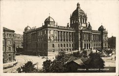 Museo de Praga Narodni de la POSTAL de la VENDIMIA