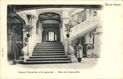 CPA Mont Dore Grand Escalier Aile Gauche Rez De Chaussee