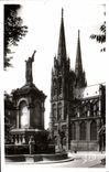 POSTAL Clermont-Ferrand de la VENDIMIA el monumento Urbain II y la catedral